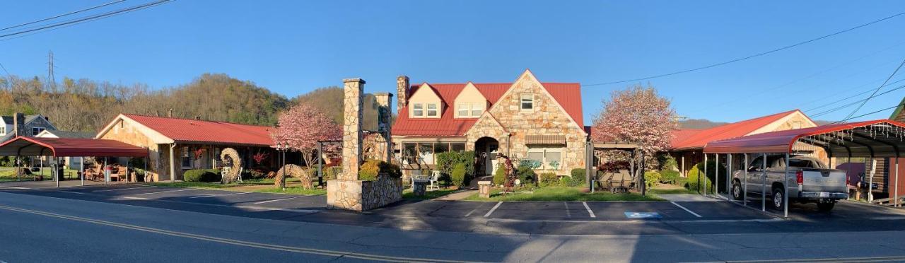 Phillips Historic Motel & Cottages Robbinsville Exterior photo